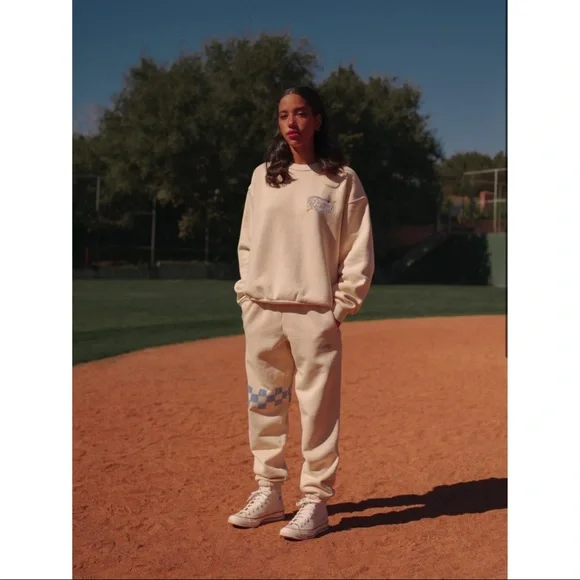 NWT Cherry LA Romance Sweatpants (Canvas) XS Hi-Performance Romance Collection - Picture 5 of 11